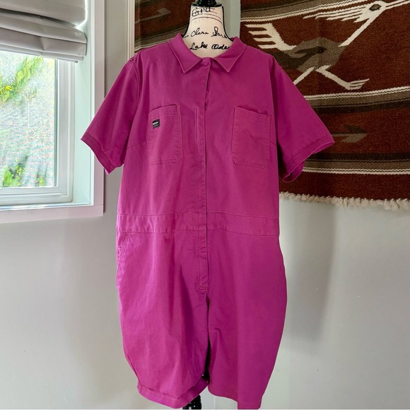 Wildfang Essential Short Sleeve Romper in Orchid - Picture 3 of 13